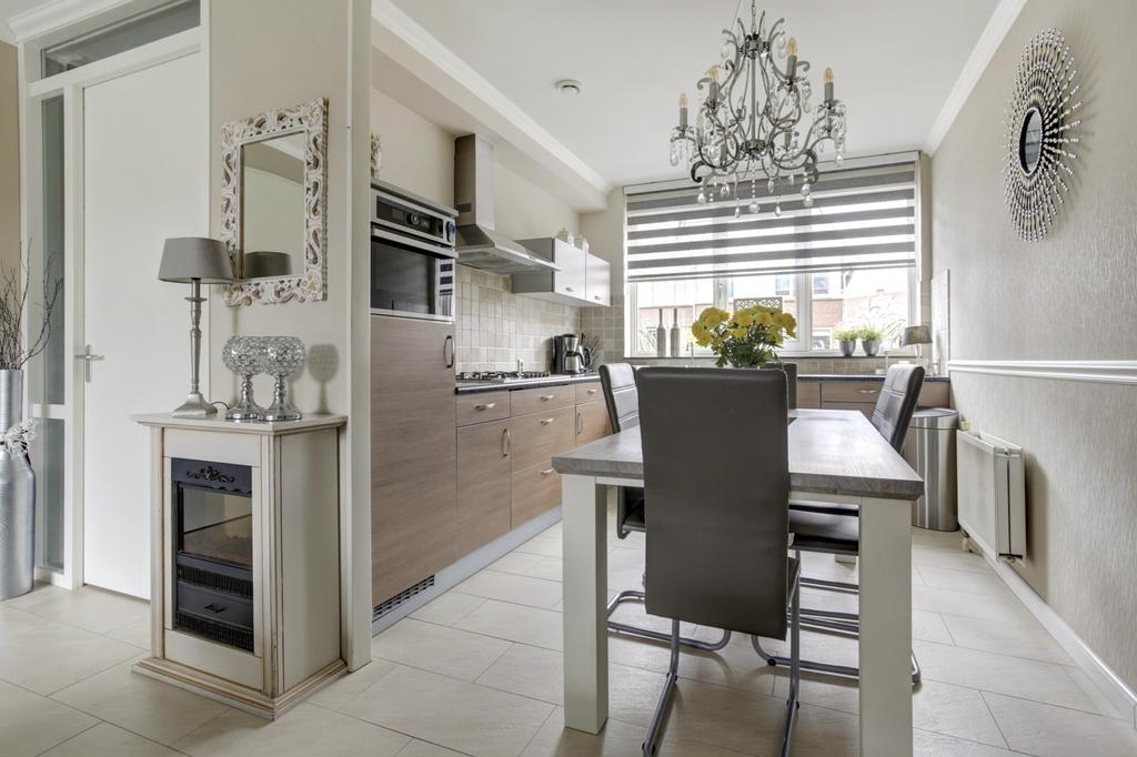 Hoekwoning te koop: Kloosstraat 11, Alblasserdam