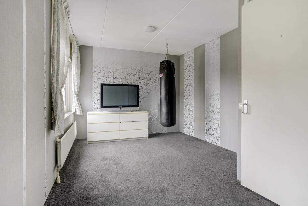 Hoekwoning te koop: Kloosstraat 11, Alblasserdam