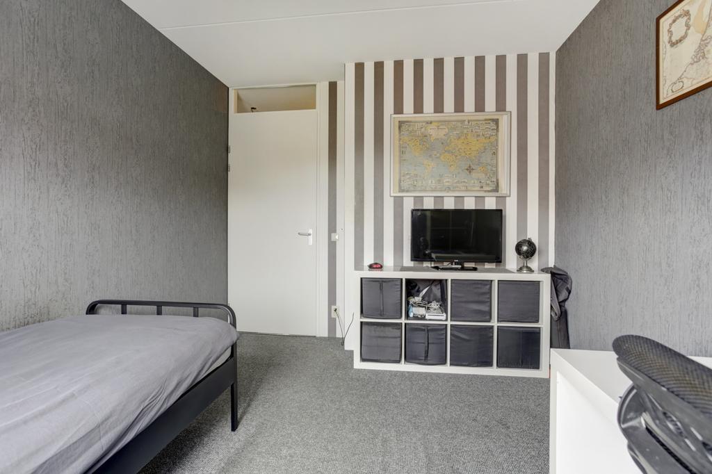 Hoekwoning te koop: Kloosstraat 11, Alblasserdam