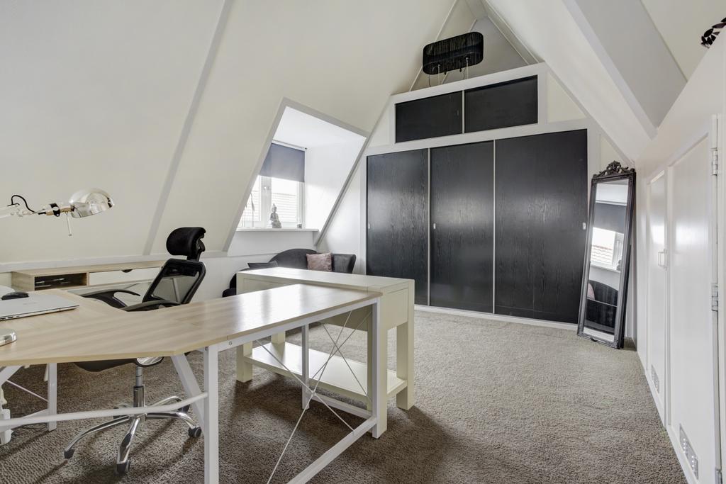 Hoekwoning te koop: Kloosstraat 11, Alblasserdam